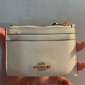 Coach Ivory Leather Card Wallet